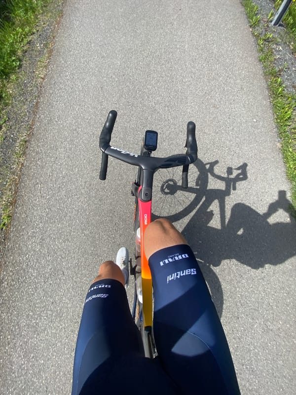 Cyclist spotted on road bike in Bærums Verk, Norway