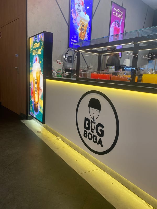 Big Boba and fast food brands inside a Wrocław mall