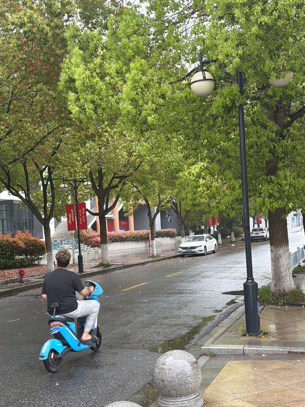Rainy morning captured across Jiangning District, China