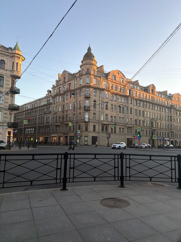 Evening scenes documented across Saint Petersburg parks and streets