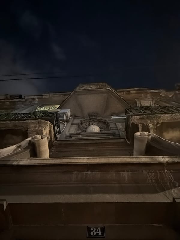 Night Walk Through Belgrade's Vracar District Documented in 16 Memories