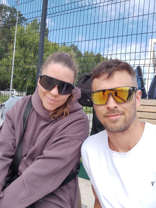 Morning snapshots: beach volleyball, selfies, and quiet moments