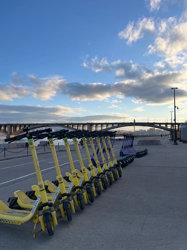Coffee van and street art spotted in riverside Krasnoyarsk