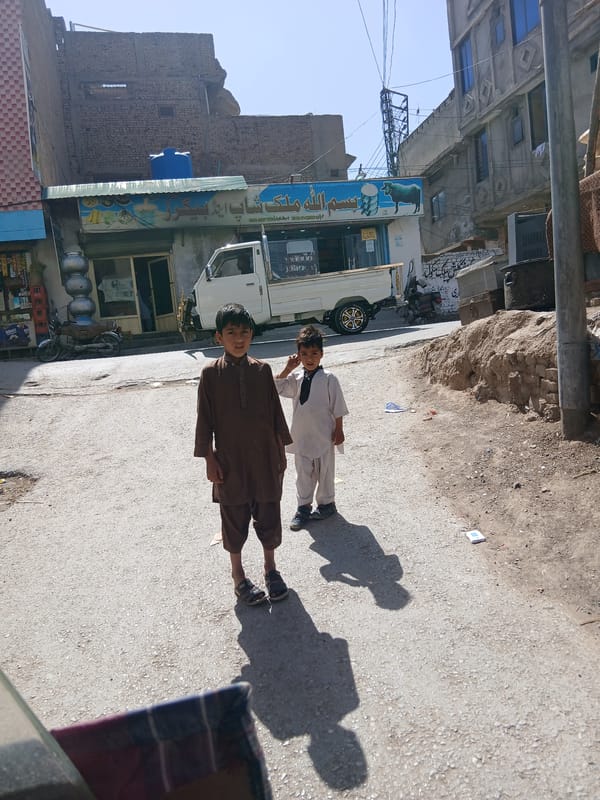 Morning street life documented across Quetta City Tehsil