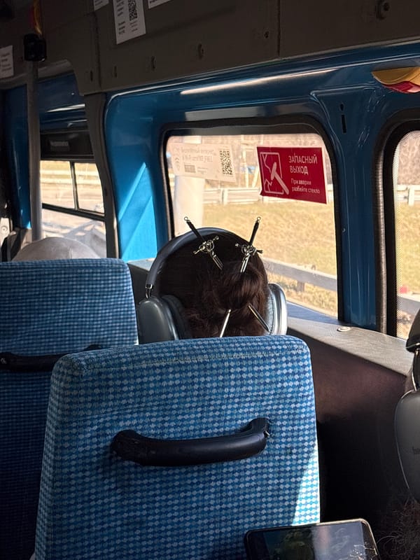 Morning commuter spotted on Moscow public transit wearing headphones