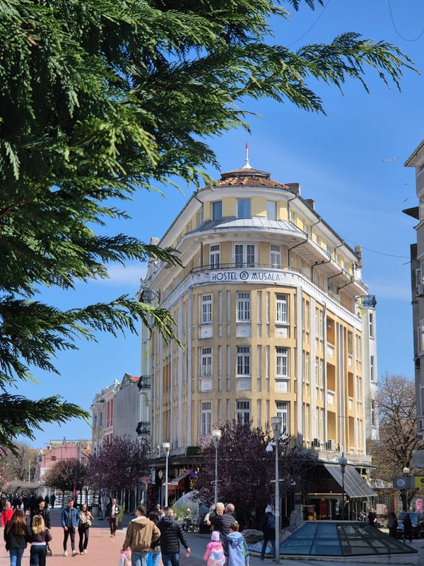 Morning snapshots capture daily life across Varna, Bulgaria