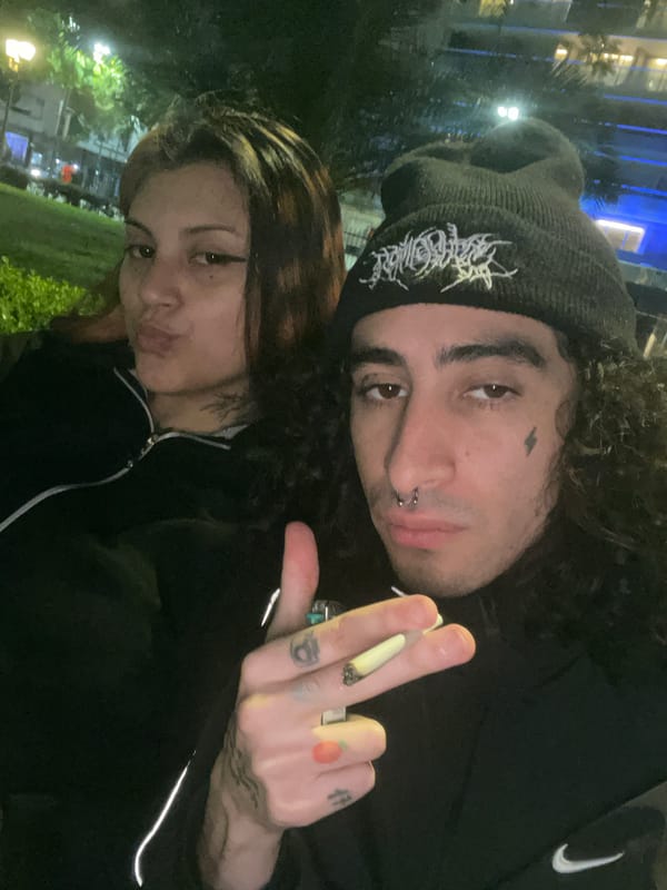 Evening stroll through central Buenos Aires captures ordinary city life