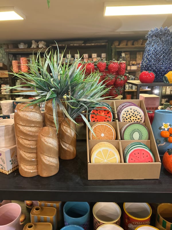 Shopper documents retail tour through Oviedo's shops and streets