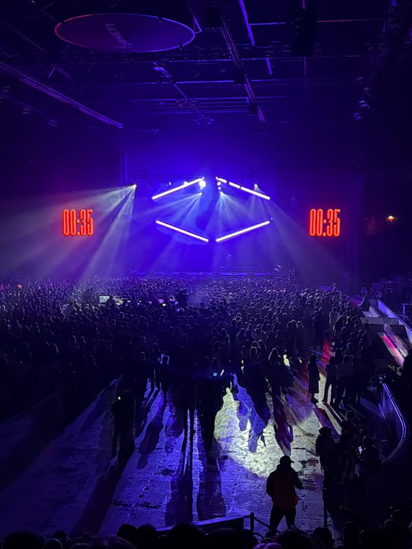 Major concert draws large crowds to Kazan arena
