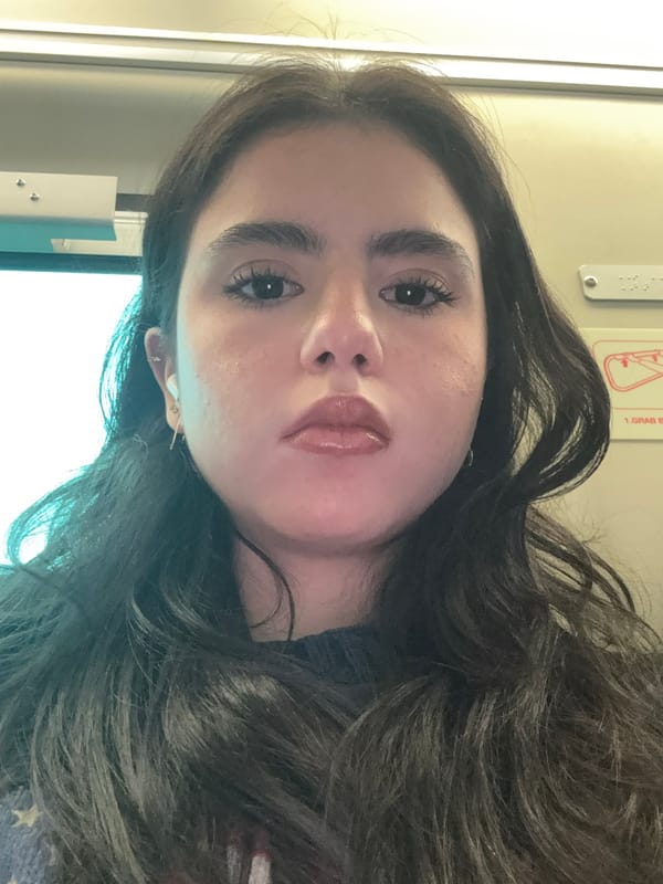 Woman takes indoor selfie in Chicago
