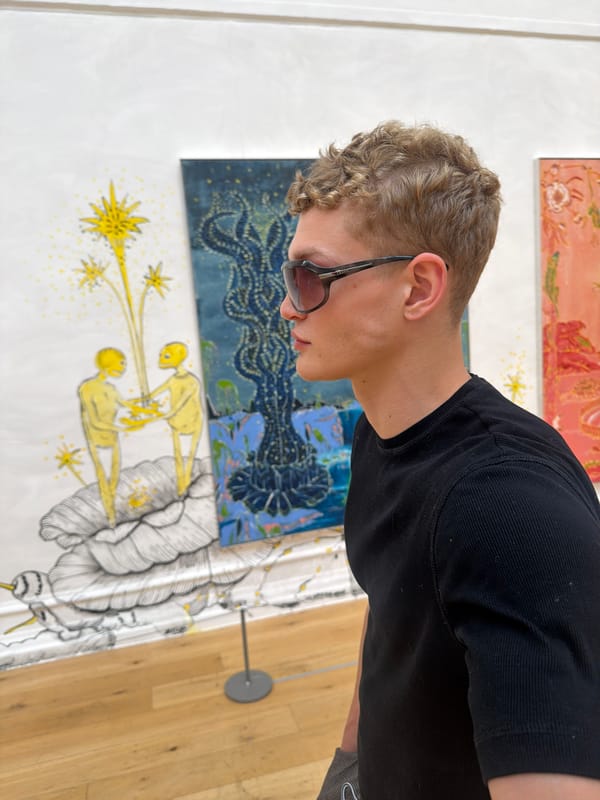 Afternoon visit to a London art gallery