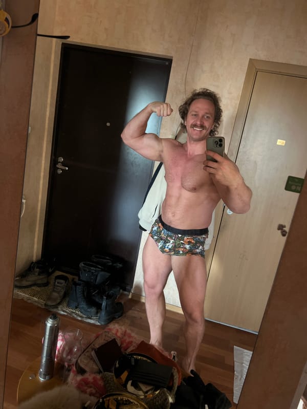 Saint Petersburg resident documents Sunday morning routine with dog, food
