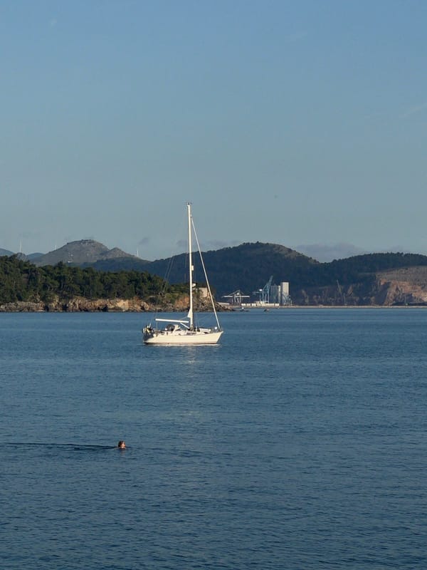 Mixed scenes documented in Sutomore including altercation, coastline views