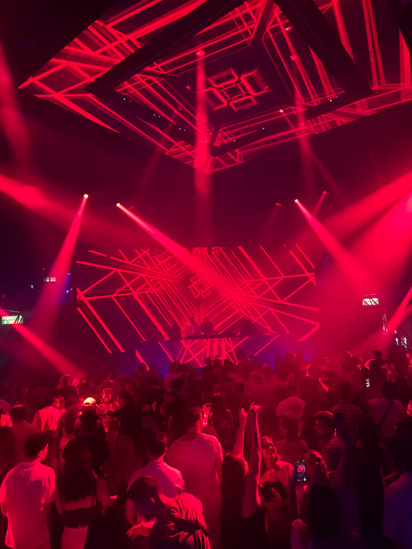 Patong nightlife: clubs, DJs, and neon streets after dark