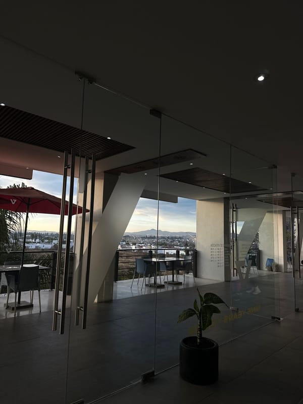 Fitness and shopping complex activity captured in San Andrés Cholula
