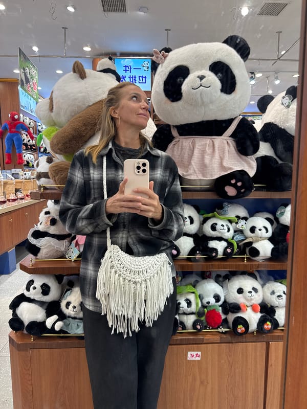 Morning street life and festive indoor scenes documented in Chengdu