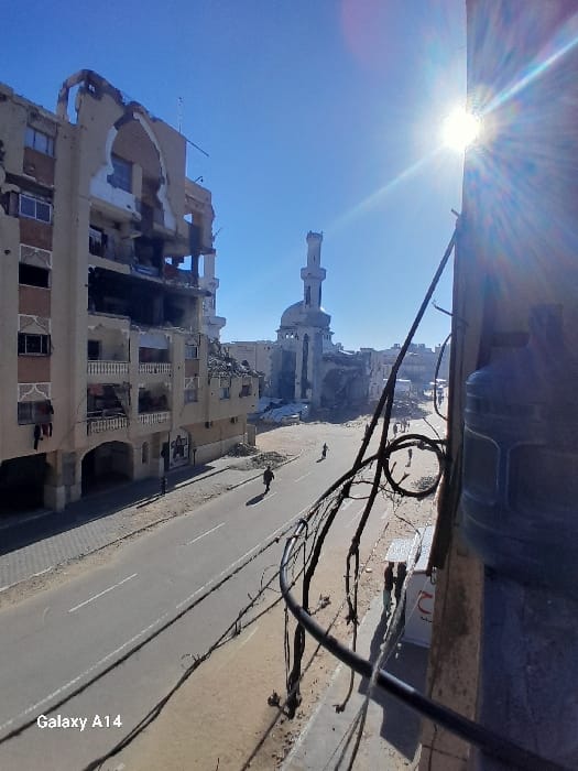 Daily life documented in damaged Khan Yunis neighborhoods