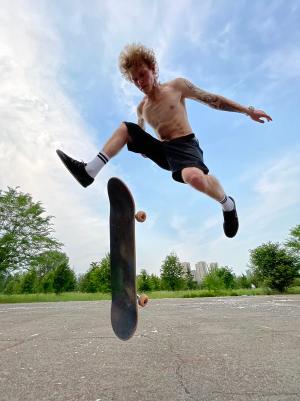 Skateboarding trick session in Krasnoyarsk