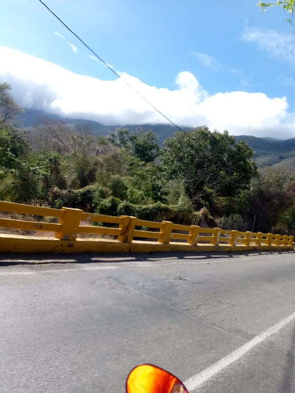 Road scene documented in San Juan Bautista, Venezuela
