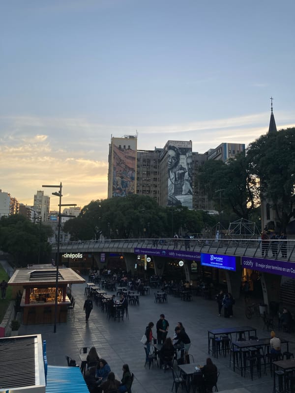 Evening golden hour documented at Buenos Aires university district