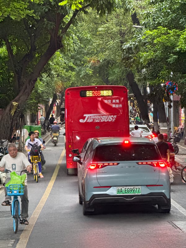 Everyday street life documented in Liwan District, China