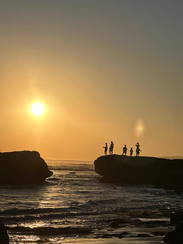Sunset gathering draws crowds to North Kuta coastline