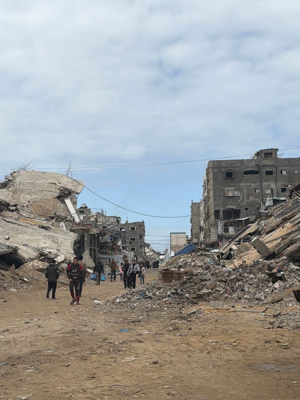 Gaza residents navigate daily life amid widespread destruction