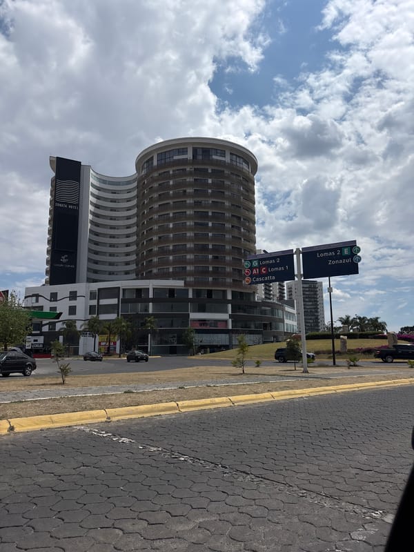 Modern buildings documented in San Bernardino Tlaxcalancingo streetscape