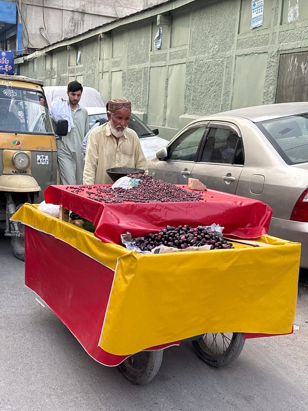 Daily life scenes captured in Quetta City streets