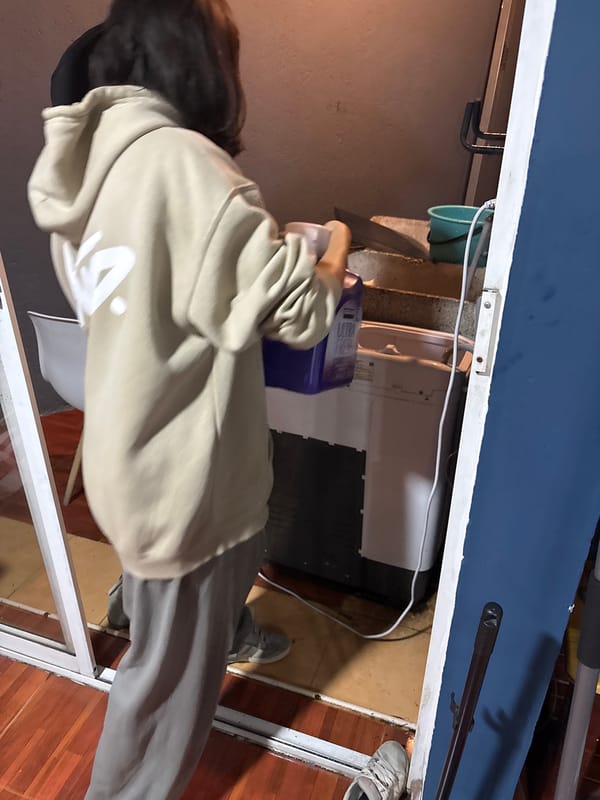 Quiet domestic moments captured in San Andrés Cholula home