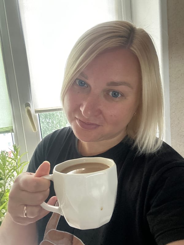Coffee and daisies at home in Chaikovsky, Russia