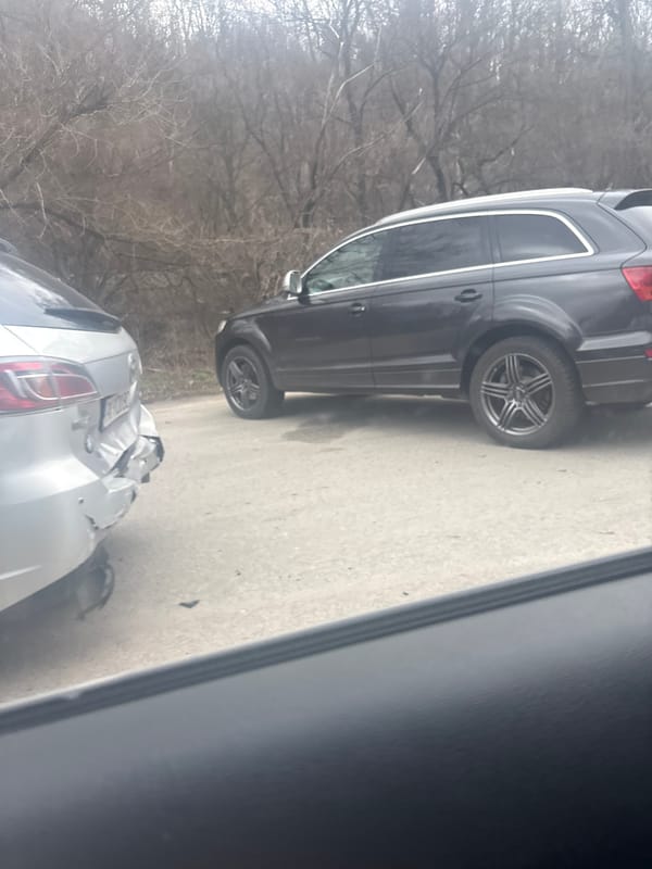 Two-vehicle collision reported in Vladaya, Bulgaria