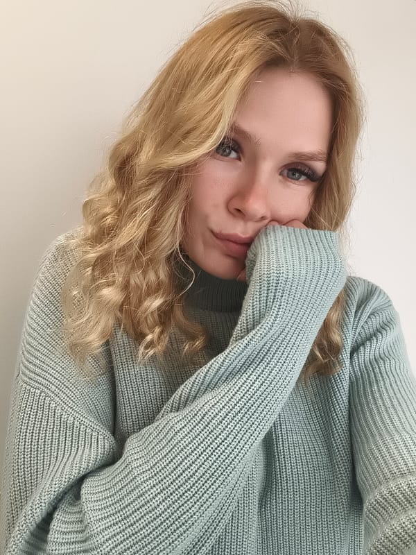 Portrait session of blonde woman captured in Izhevsk