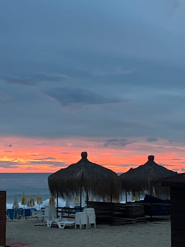 Sunset beach scenes captured by witnesses in Alanya, Turkey