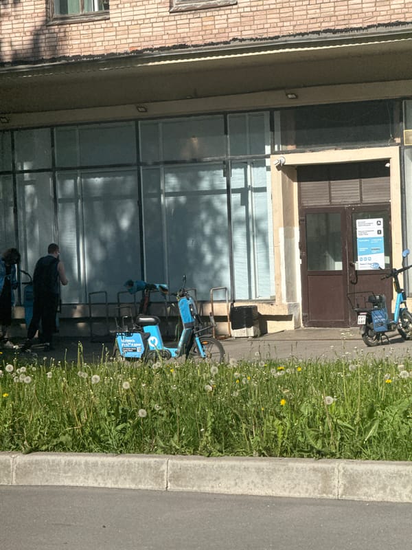 Everyday moments captured in Russian urban setting