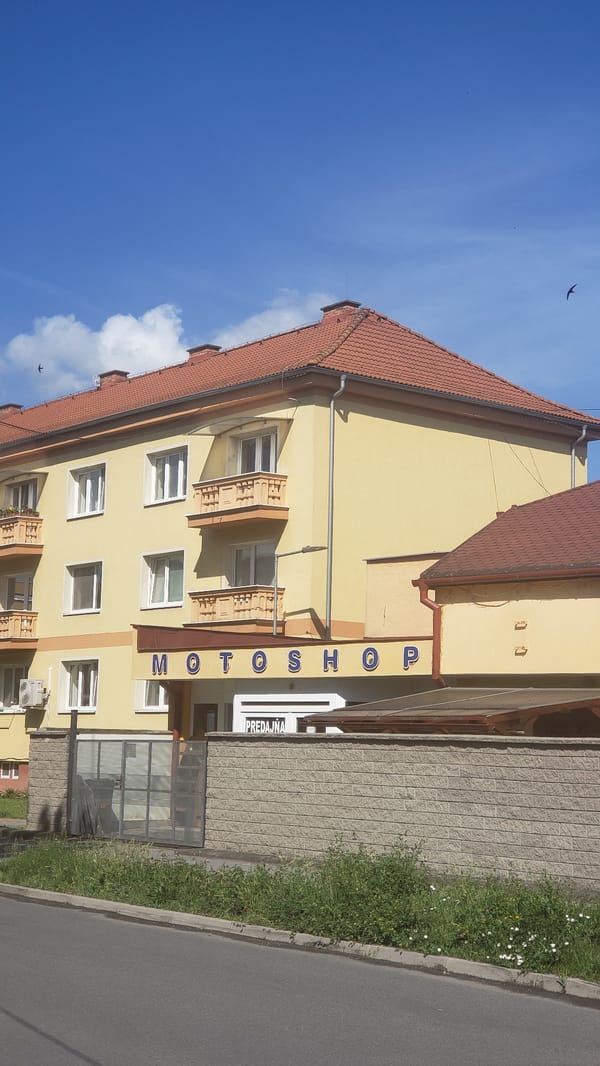 Morning street scenes documented across Prešov, Slovakia