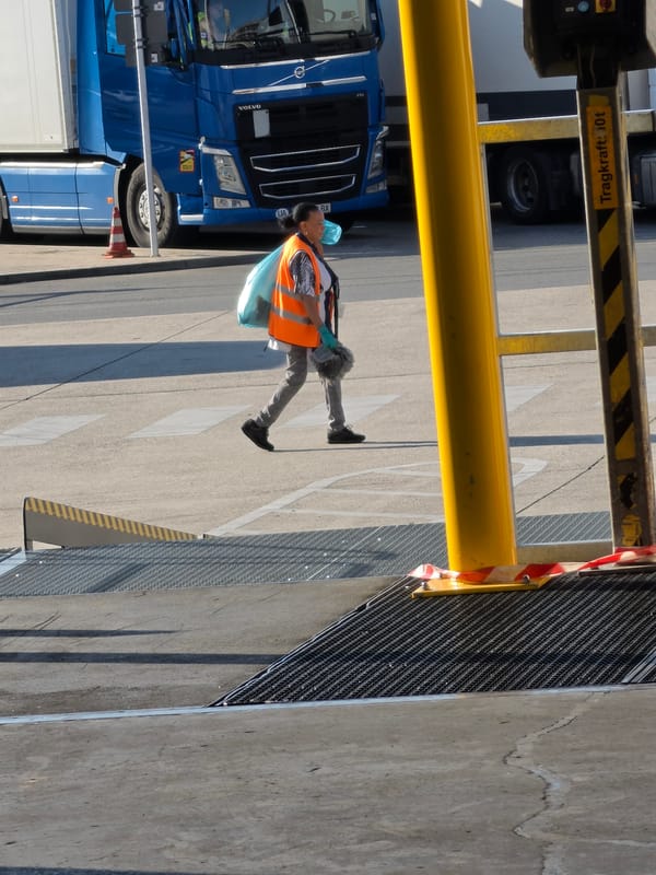 Inside a Frankfurt logistics hub during a midday shift