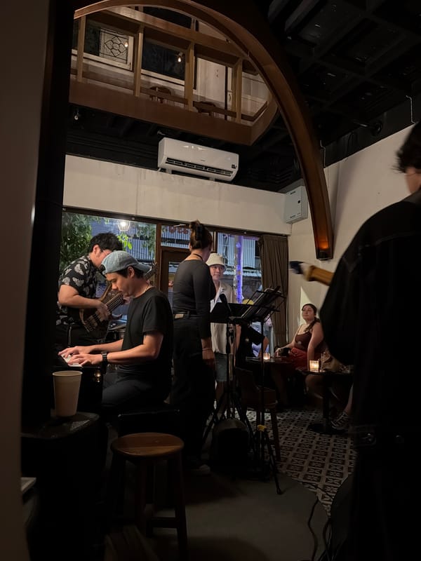 Live band performs intimate set at Chiang Mai venue