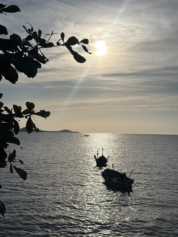Sunset dinner at a Ko Samui waterfront restaurant
