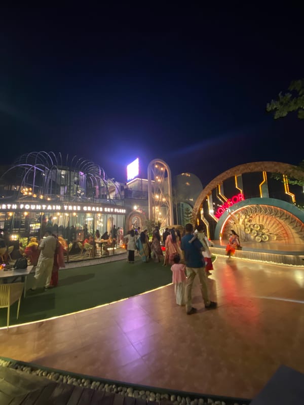 Witness documents varied Dhaka scenes over 42 minutes