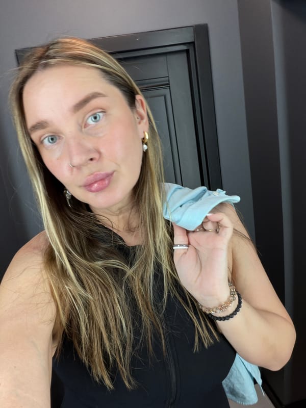 Woman takes bathroom selfie in Moscow
