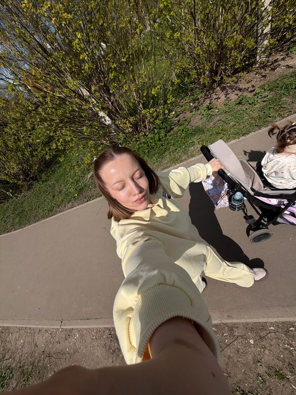Mother and child enjoy ice cream outing in Reshetnikovo