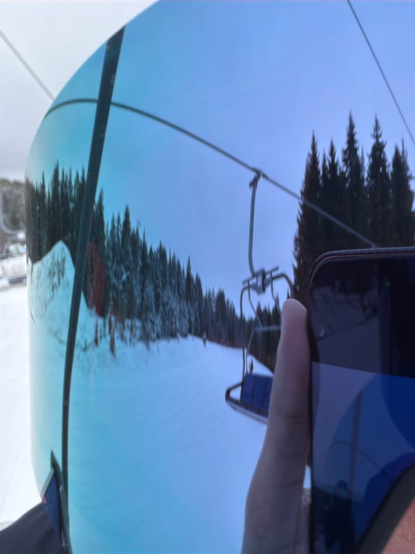Early morning snowboarding activity recorded at Nechkino ski resort