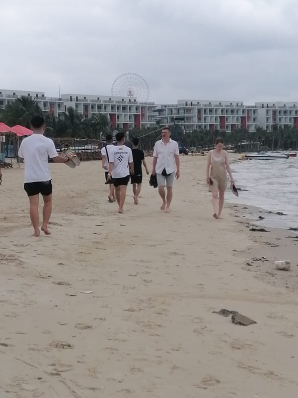 Morning beach activity recorded at Bai Chay Ward, Vietnam