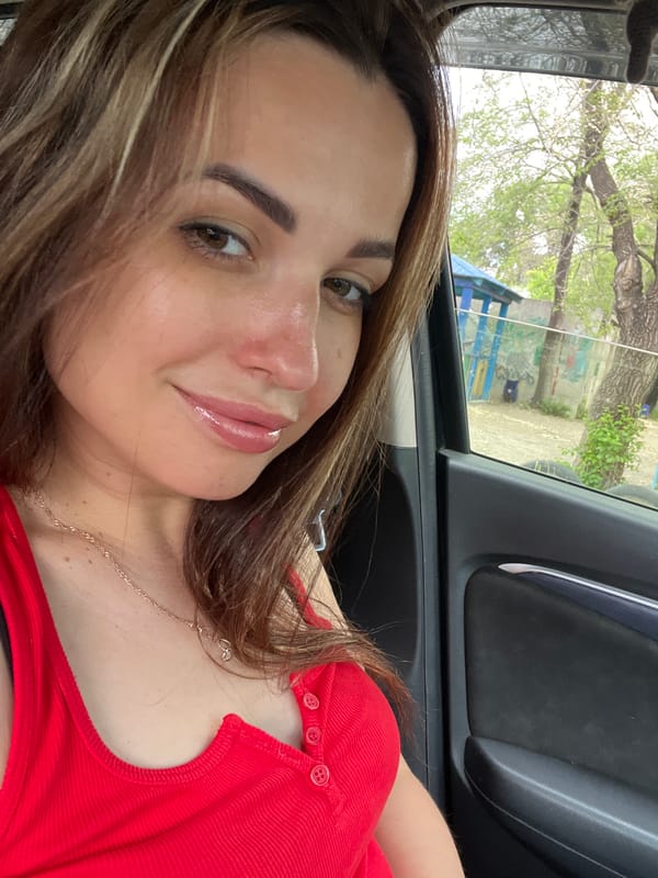 Quick selfie session from inside a car