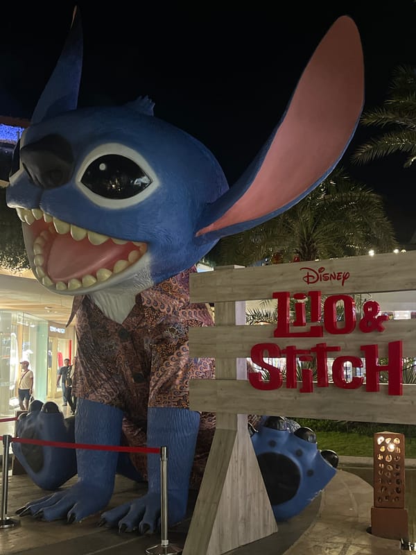 Lilo & Stitch statue lights up Kuta mall at night