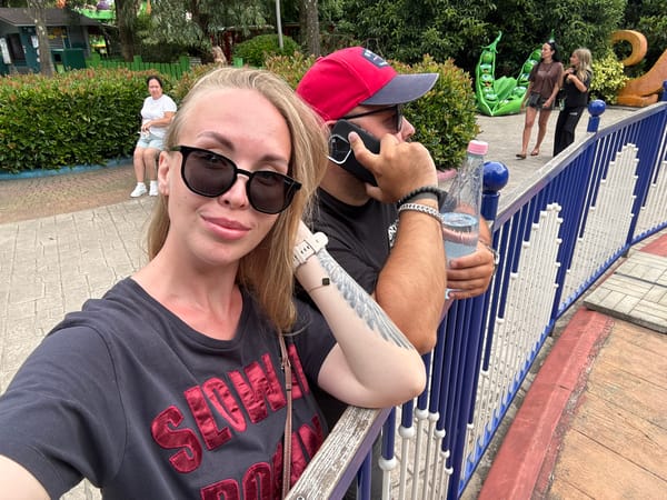 Afternoon out in Sochi: parks, fountains, and street performers