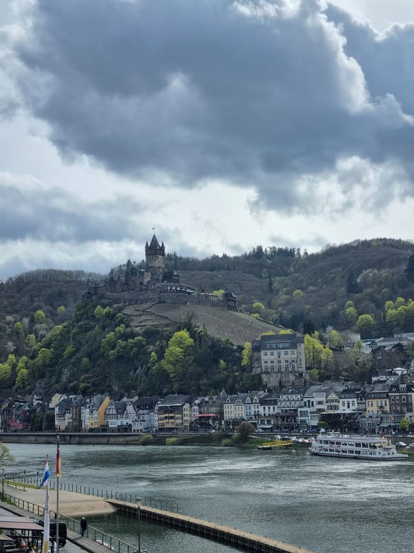 Tourist documents typical sightseeing day in historic Cochem, Germany