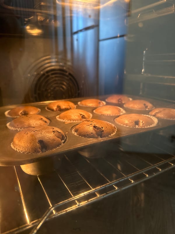 Early morning cooking session captured in Krasnoyarsk kitchen