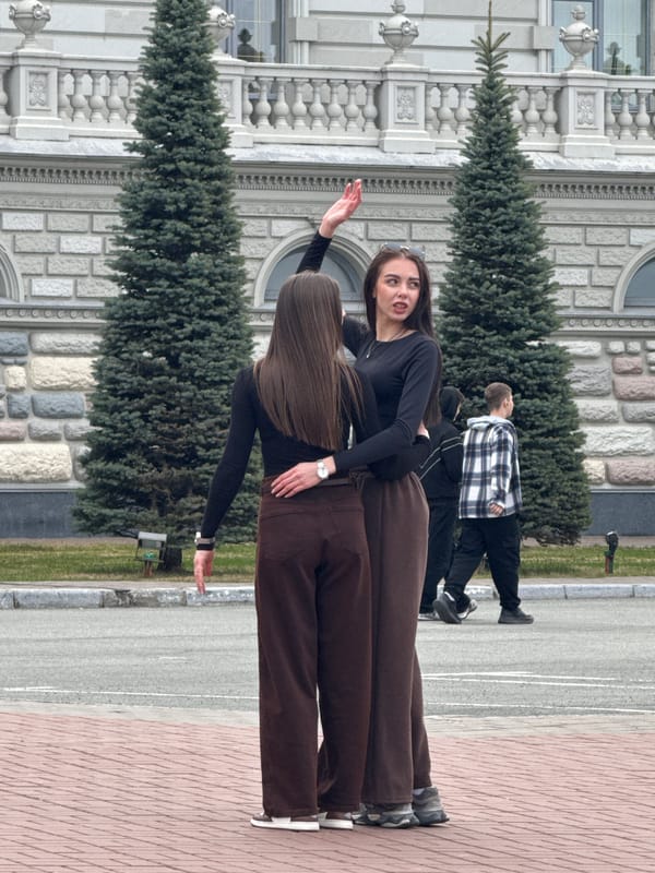 Tourist group photographs at Palace of Farmers, Kazan